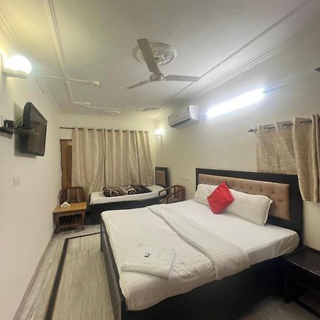 Hotel Majestic Chandīgarh 外观 照片